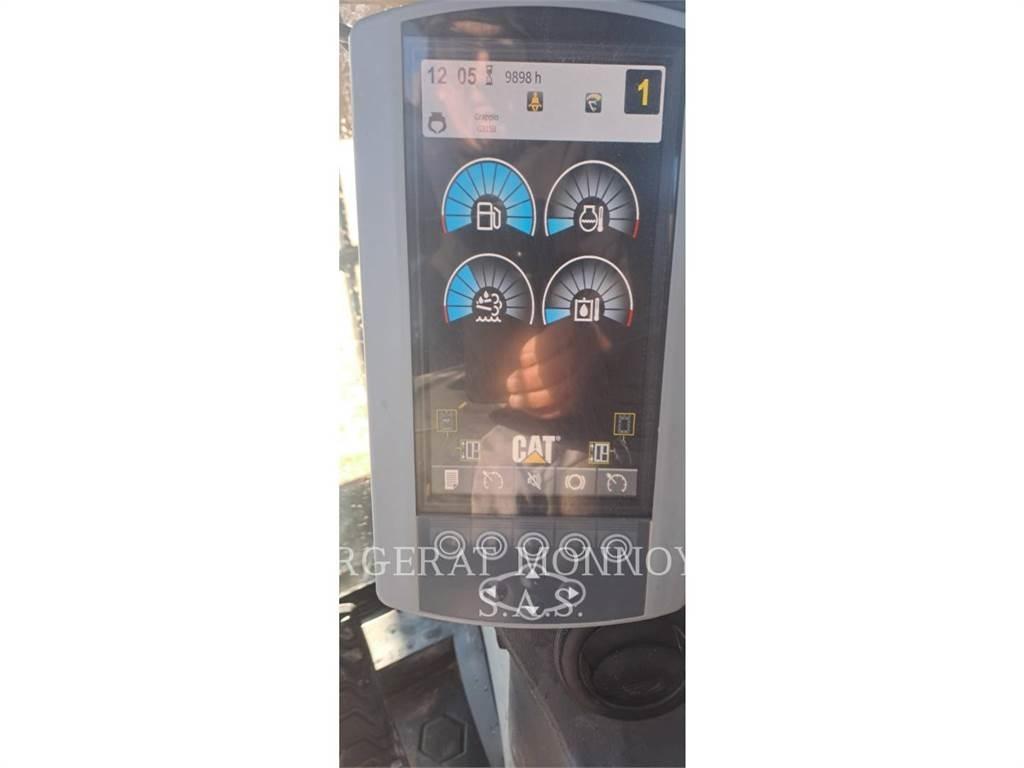 CAT MH3022 IVC Bagri na kolesih