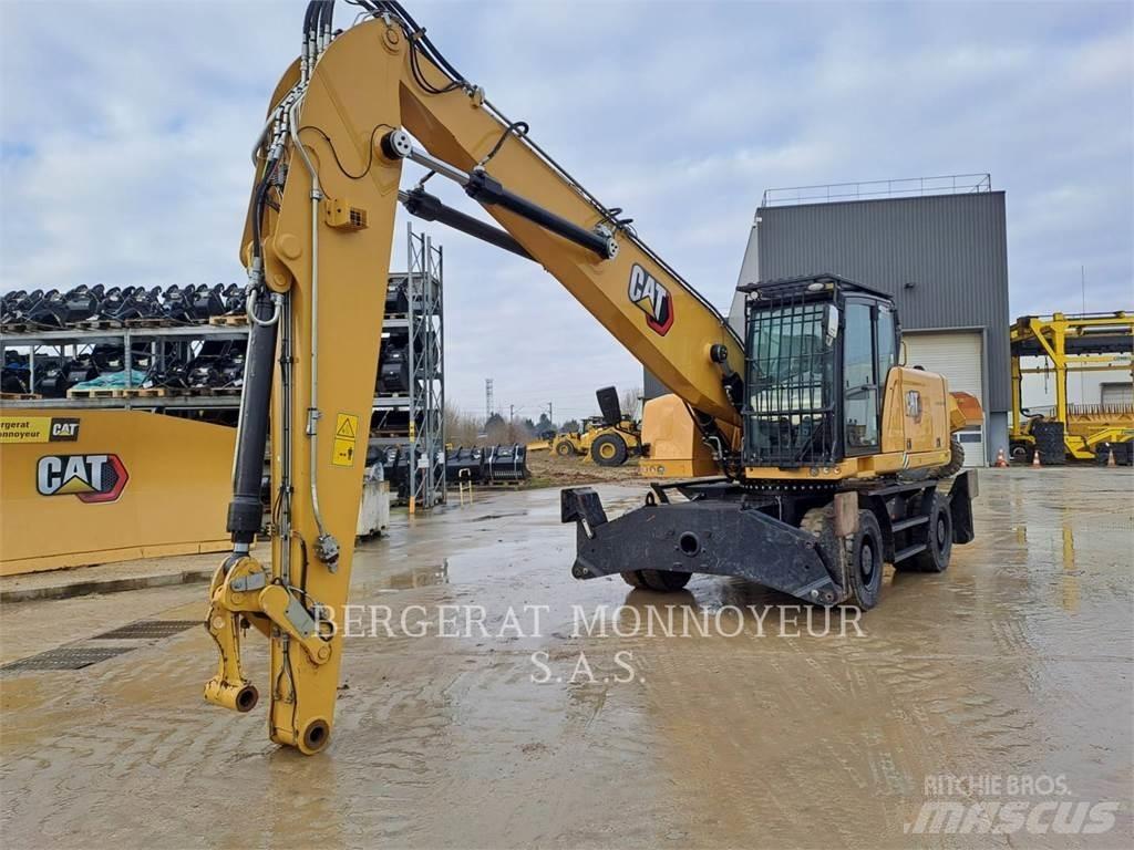 CAT MH3024 Bagri na kolesih
