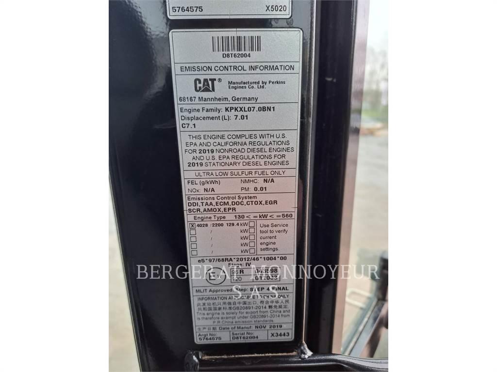 CAT MH3024 Bagri na kolesih