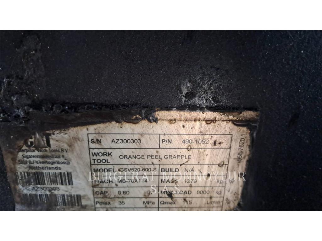 CAT MH3024 Bagri na kolesih