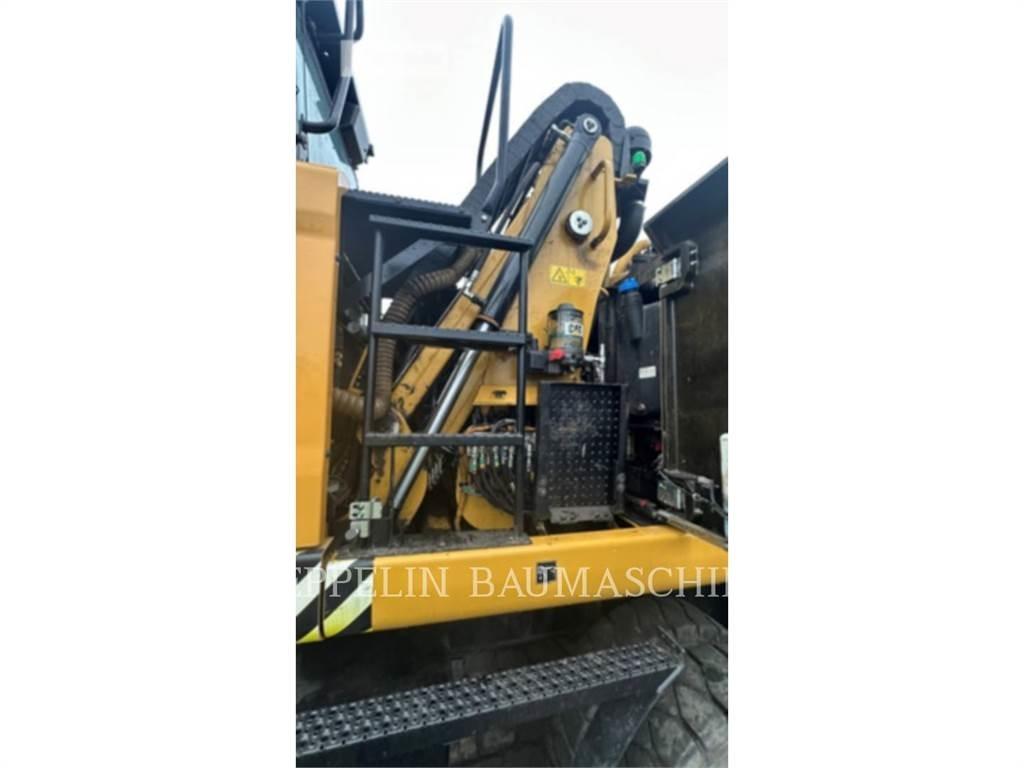 CAT MH3024-06C Rušilni bagri