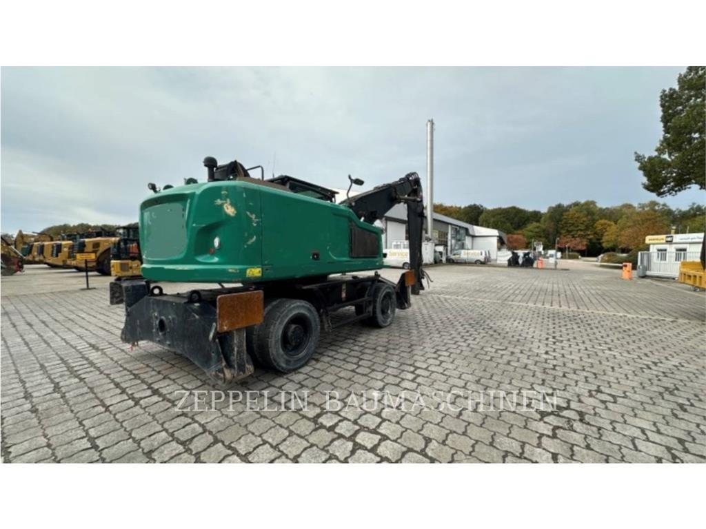 CAT MH3024-06C Rušilni bagri