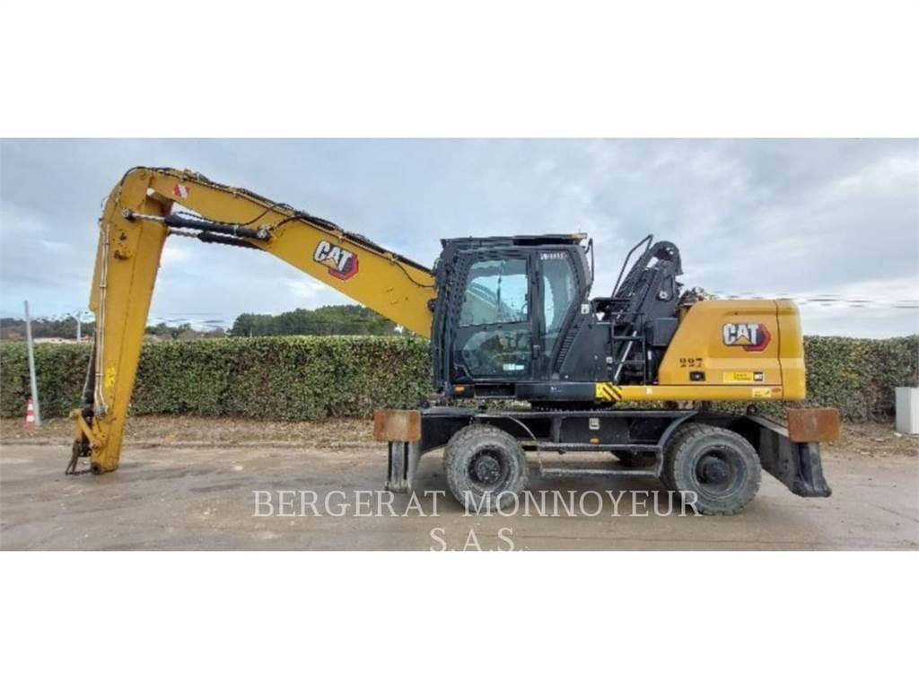 CAT MH3026 Bagri na kolesih