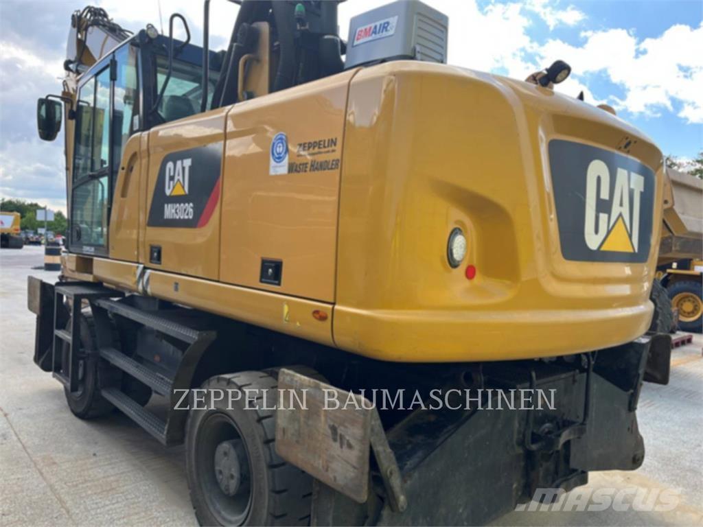 CAT MH3026-06C Rušilni bagri