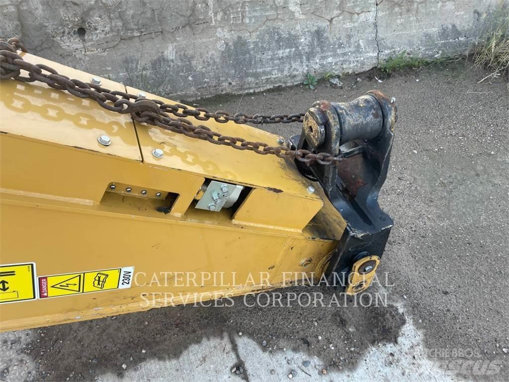CAT MH3250 Bagri na kolesih