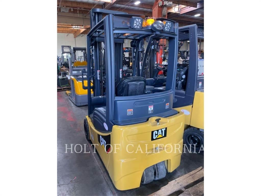 CAT MITSUBISHI 2ET4000 Električni viličarji
