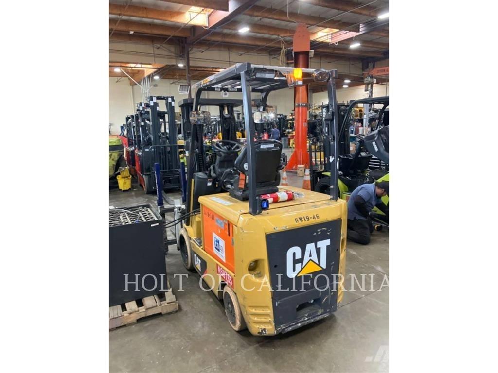 CAT MITSUBISHI EC30N2 Električni viličarji