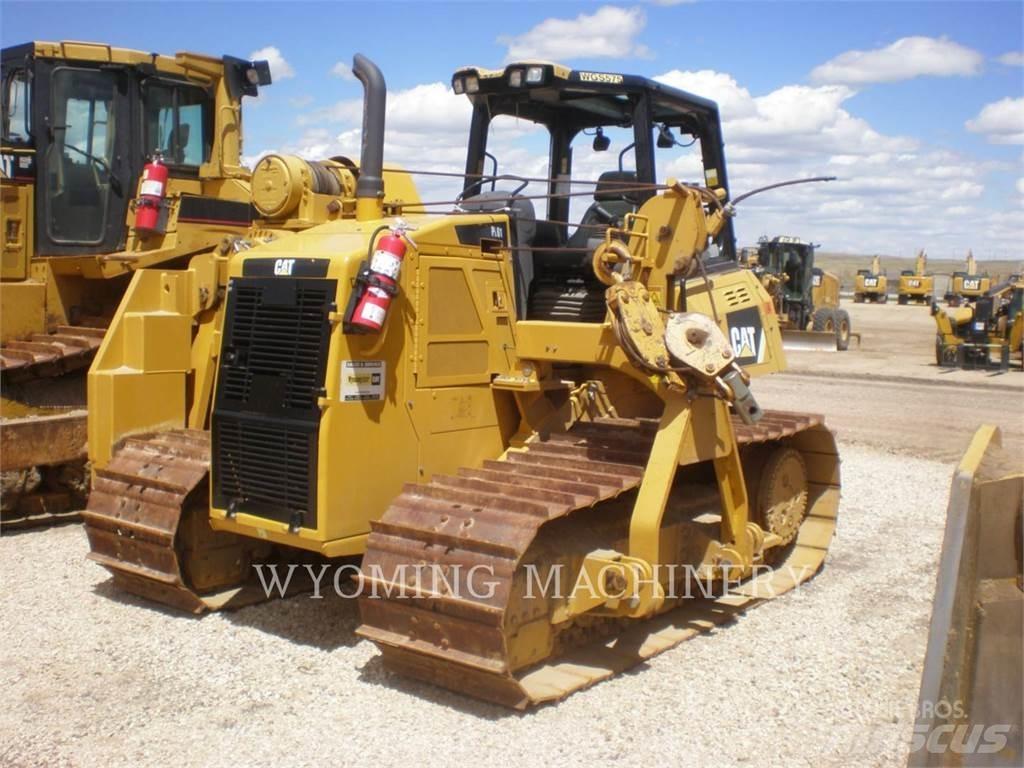 CAT PL61 Buldožerji za polaganje cevi