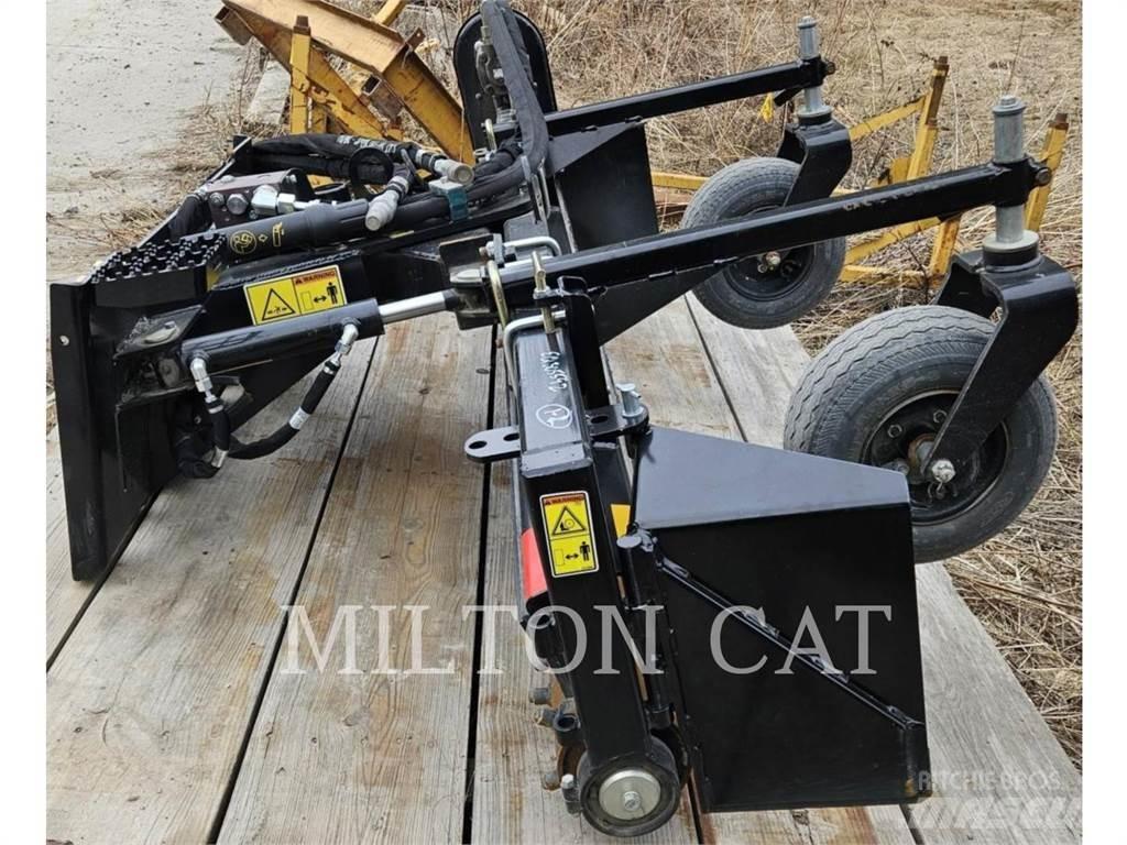 CAT PR121 POWERBOX RAKE Obračalniki in zgrabljalniki