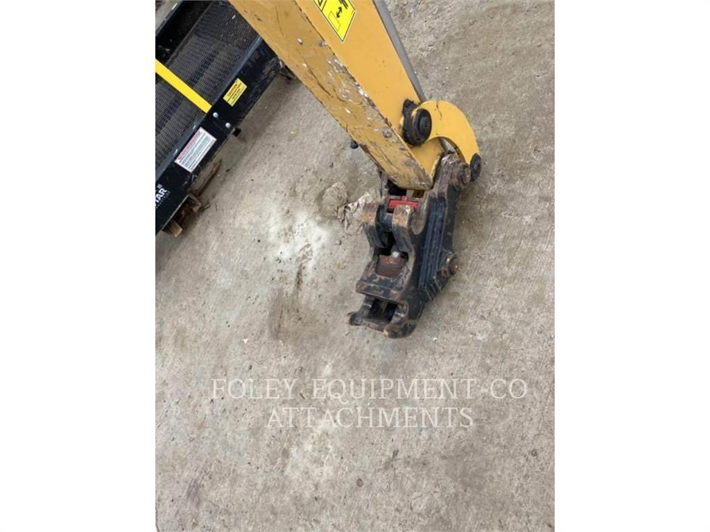 CAT QC305 Bagri goseničarji
