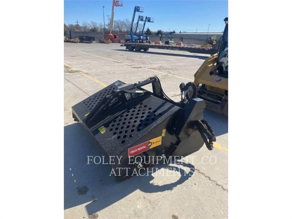 CAT RKSSLLR119 Skid steer mini nakladalci