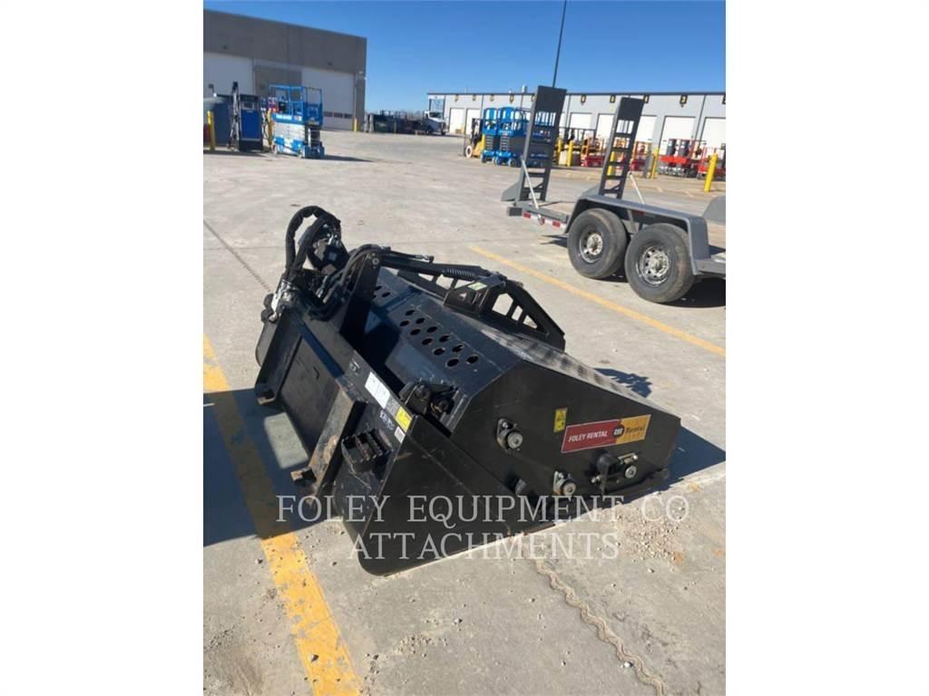 CAT RKSSLLR119 Skid steer mini nakladalci