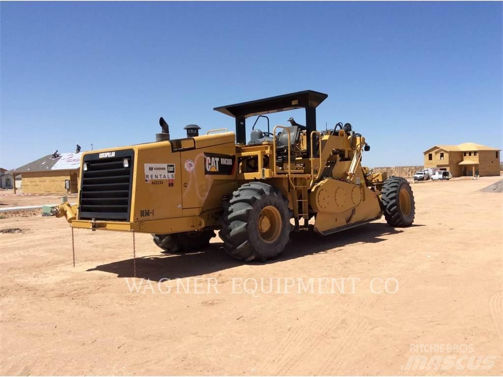 CAT RM-300 Stroji za recikliranje asfalta