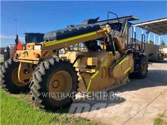 CAT RM400 Stroji za recikliranje asfalta