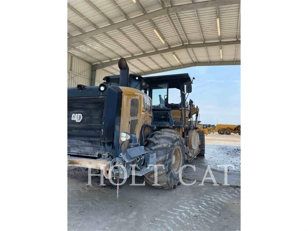 CAT RM400 Stroji za recikliranje asfalta