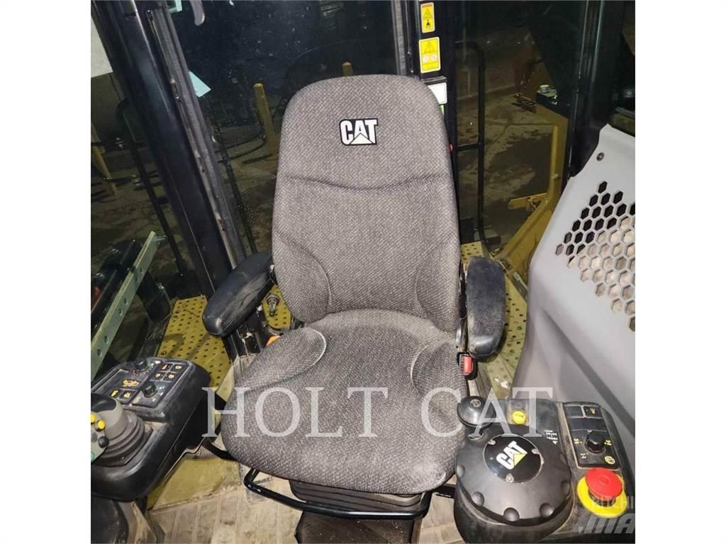 CAT RM400 Stroji za recikliranje asfalta
