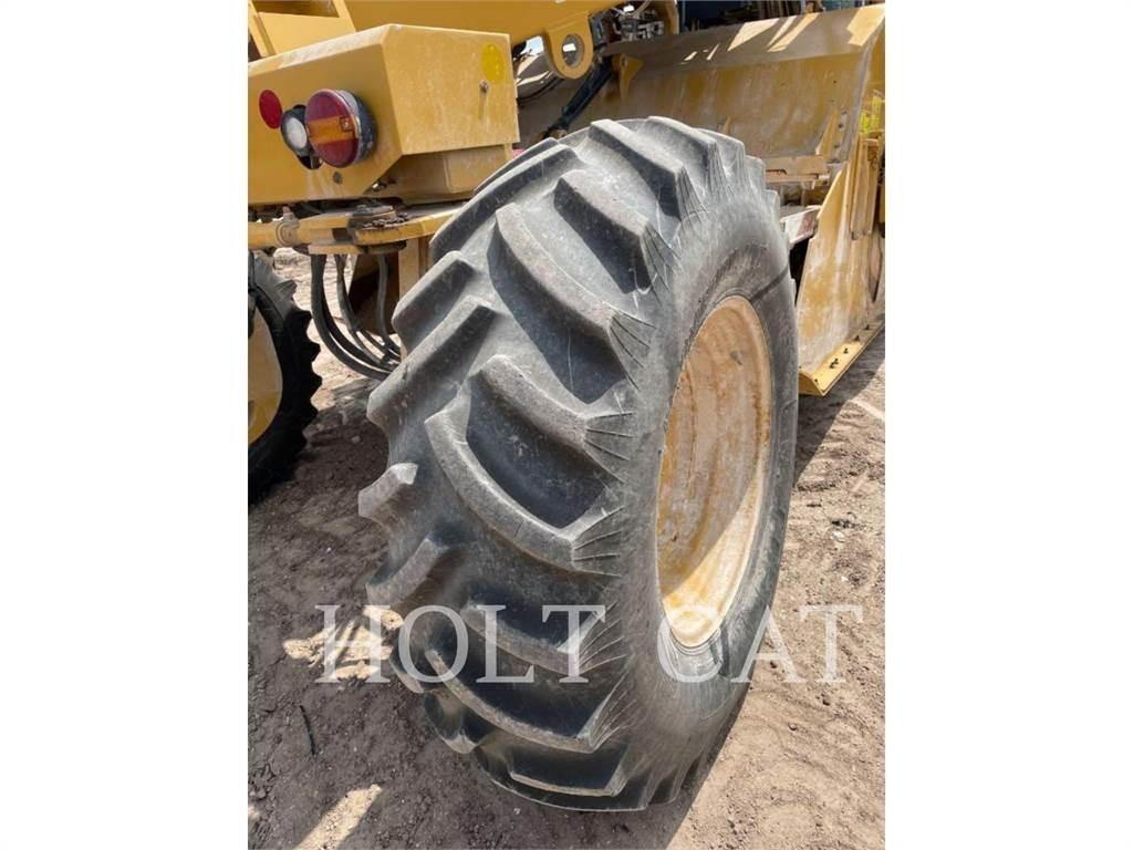 CAT RM400 Stroji za recikliranje asfalta