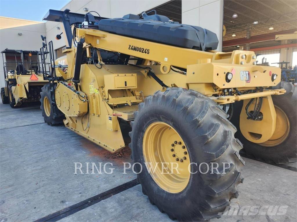 CAT RM400 Stroji za recikliranje asfalta