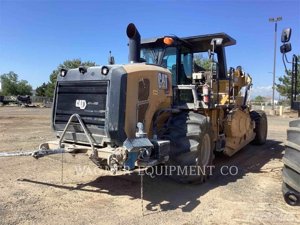 CAT RM400 Stroji za recikliranje asfalta