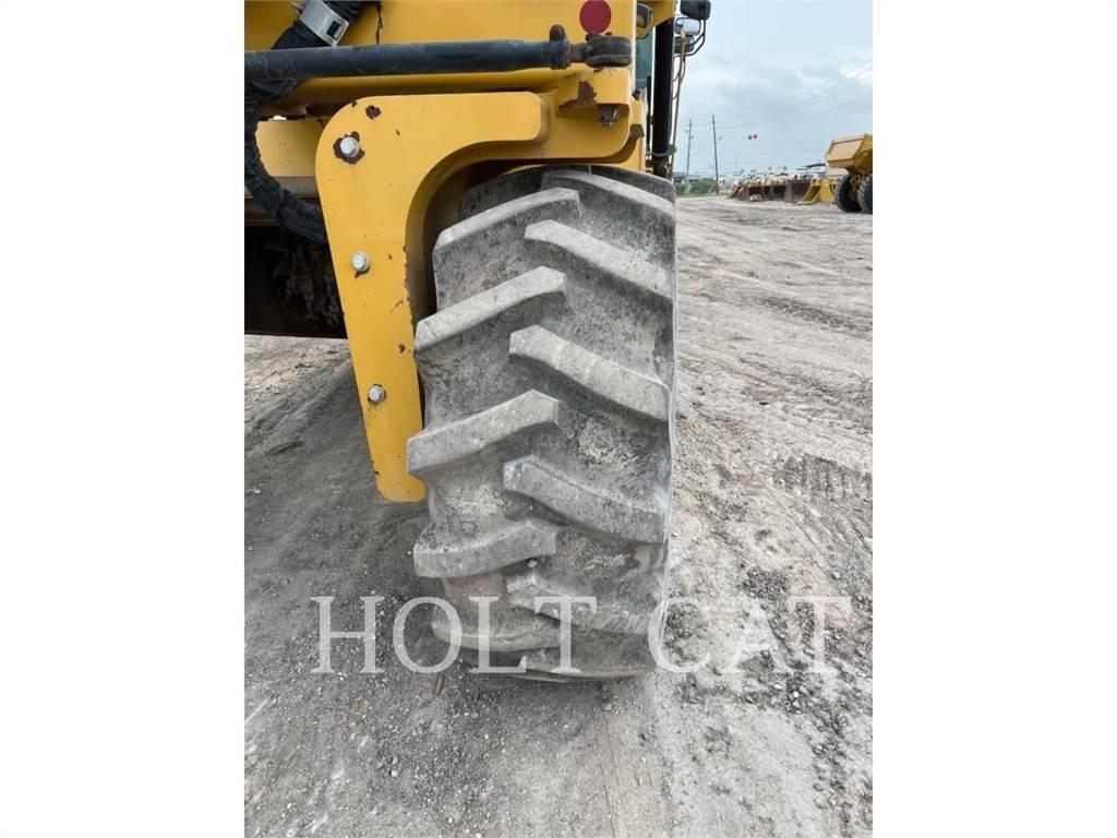 CAT RM500B CAB Stroji za recikliranje asfalta