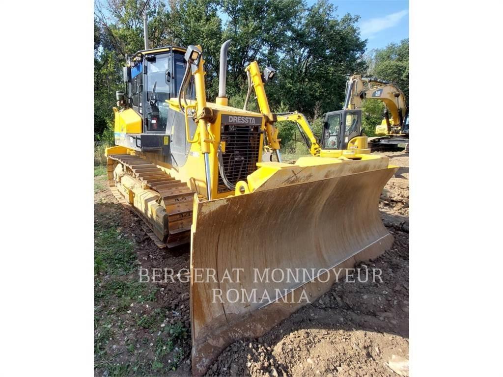 CAT TD-15M Buldožerji goseničarji