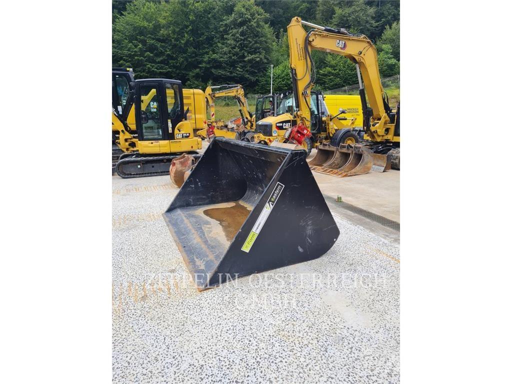 CAT TH 414 Teleskopski viličarji