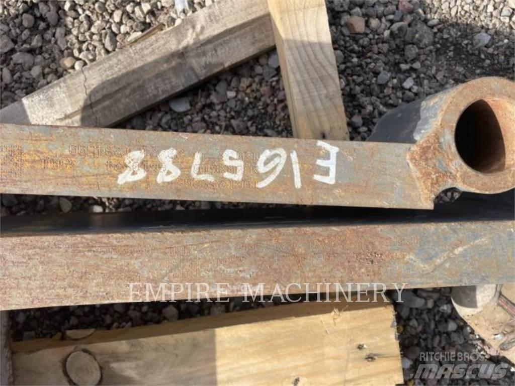 CAT TH-72TINE Vilice