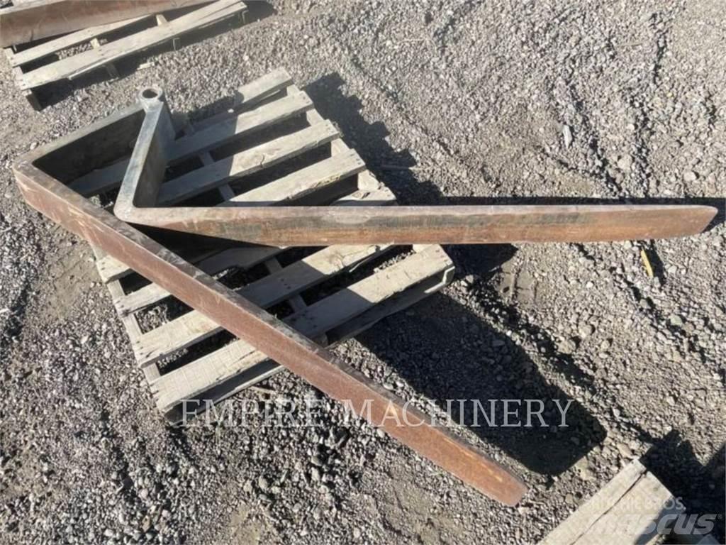 CAT TH TNS72 Vilice