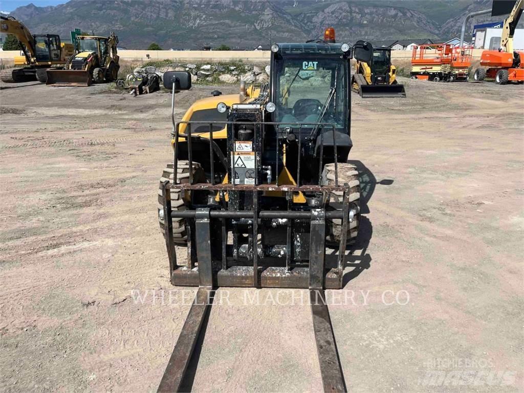 CAT TH255C CB Teleskopski viličarji