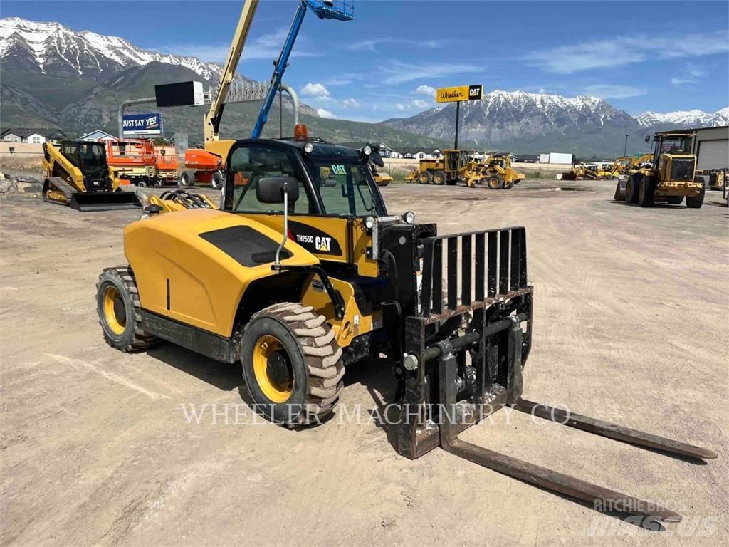 CAT TH255C CB Teleskopski viličarji