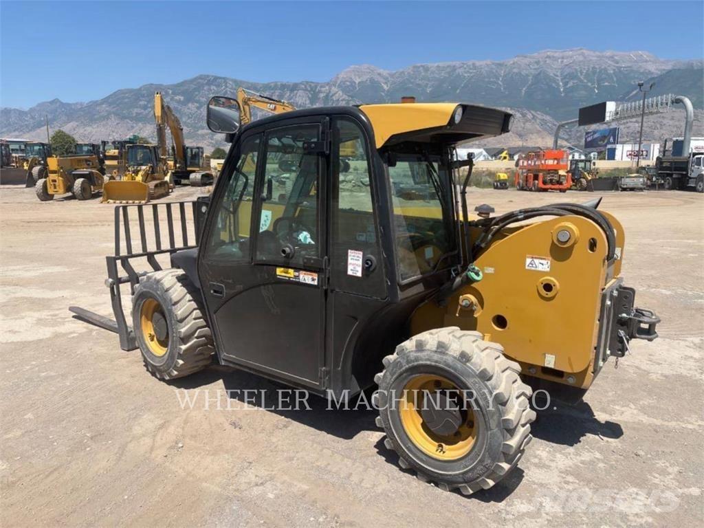 CAT TH255C CB Teleskopski viličarji