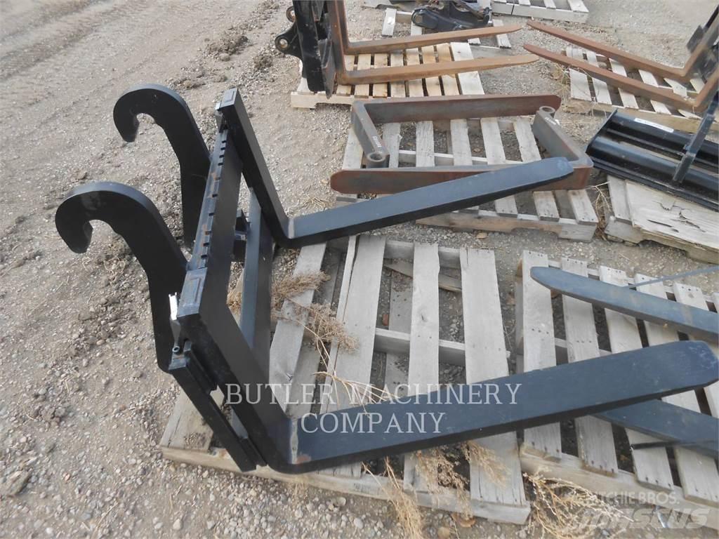 CAT TH408 FORKS Vilice