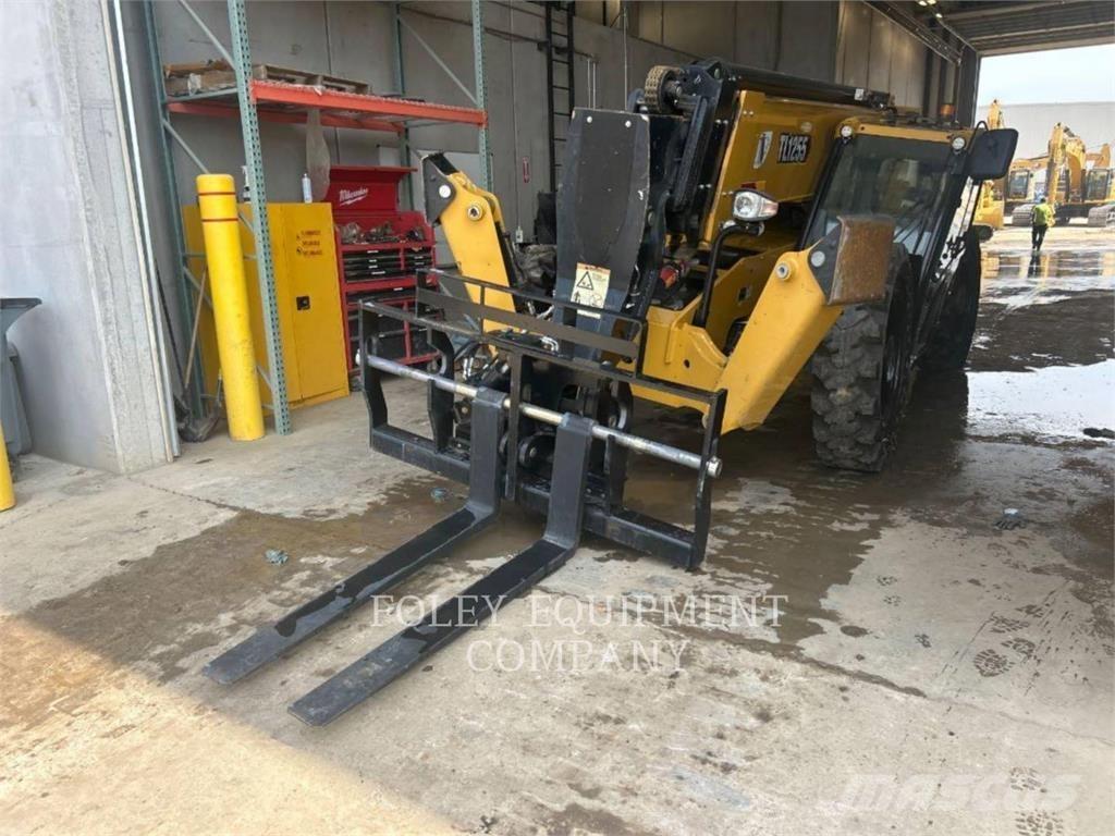 CAT TL1255-05C Teleskopski viličarji
