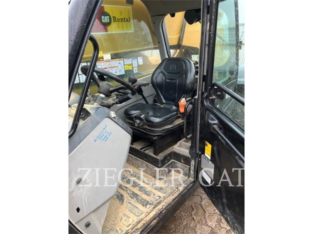CAT TL1255D Teleskopski viličarji