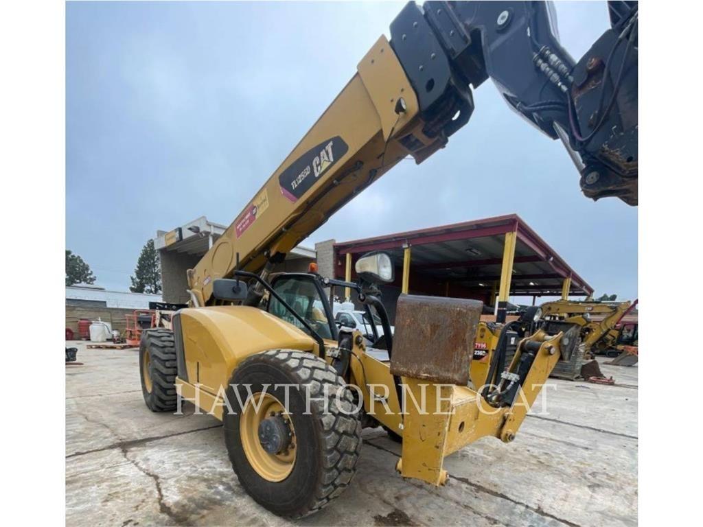CAT TL1255D Teleskopski viličarji