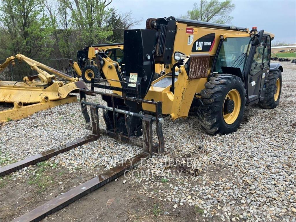 CAT TL1255DC Teleskopski viličarji