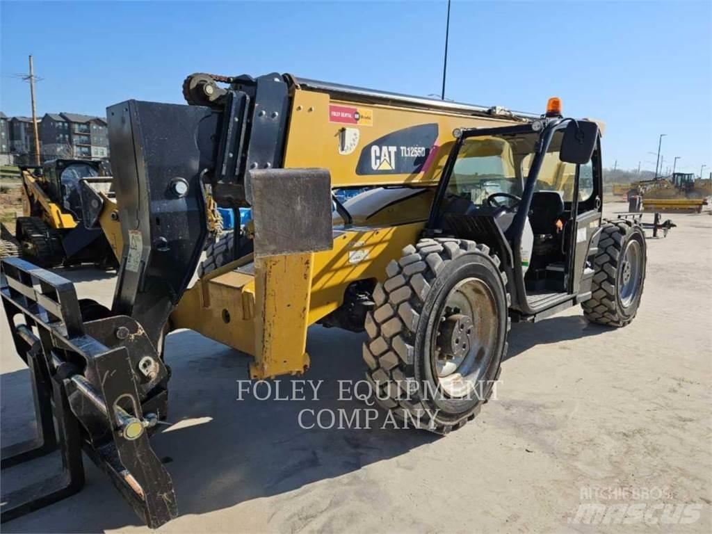 CAT TL1255DO Teleskopski viličarji