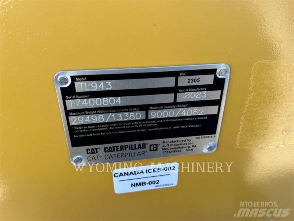 CAT TL943 Teleskopski viličarji