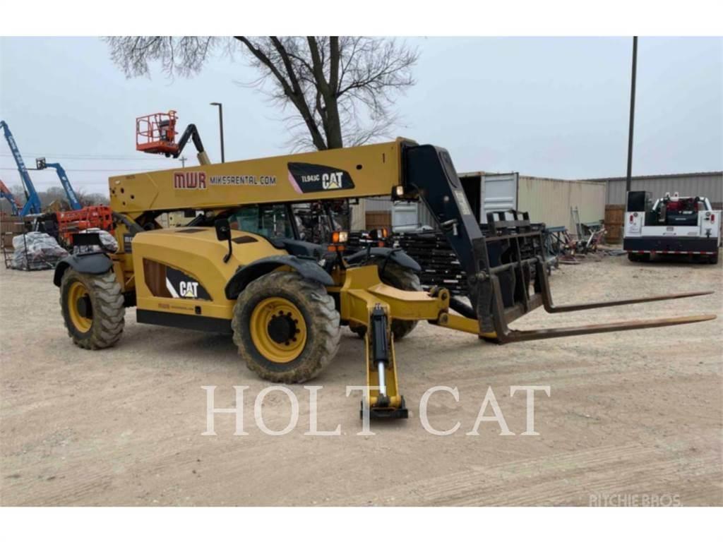 CAT TL943C Teleskopski viličarji