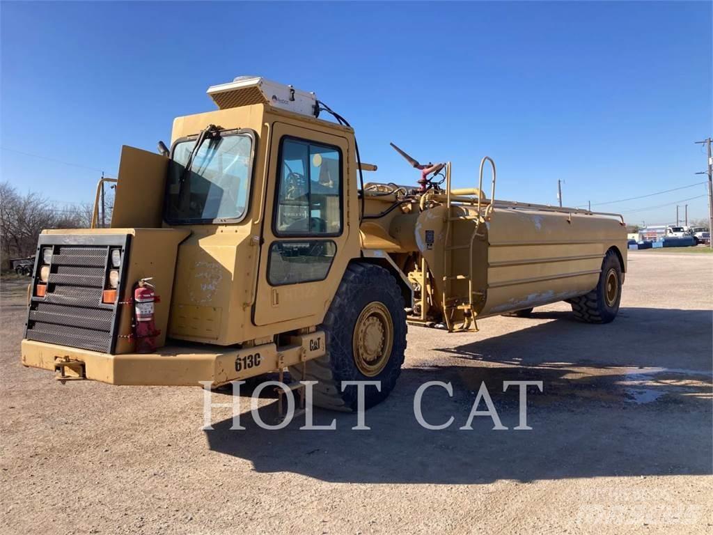 CAT W00 613C Strgalci