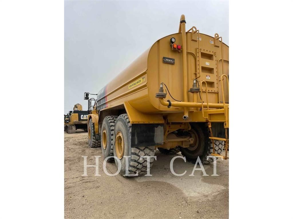 CAT W00 740 Tovornjaki cisterne