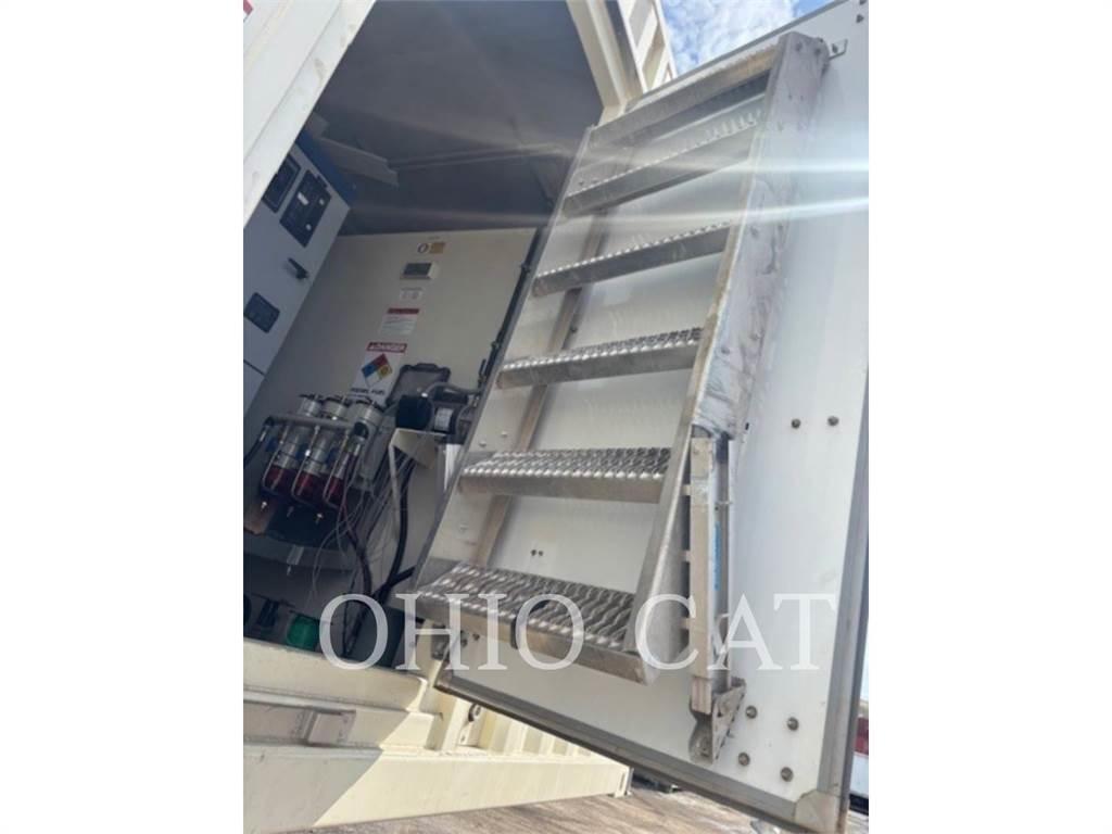 CAT XQ 1750 Drugi agregati