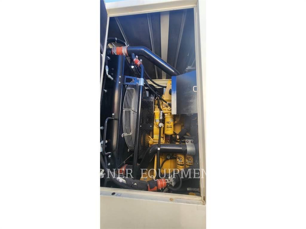 CAT XQ 350 Drugi agregati