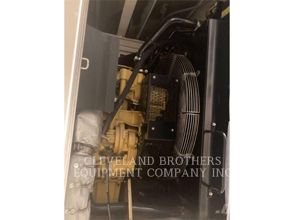 CAT XQ 350 Drugi agregati