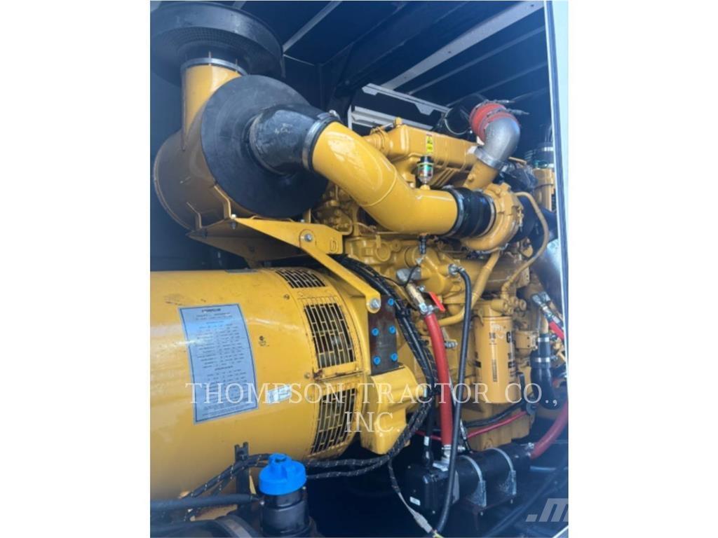 CAT XQ 425 Drugi agregati