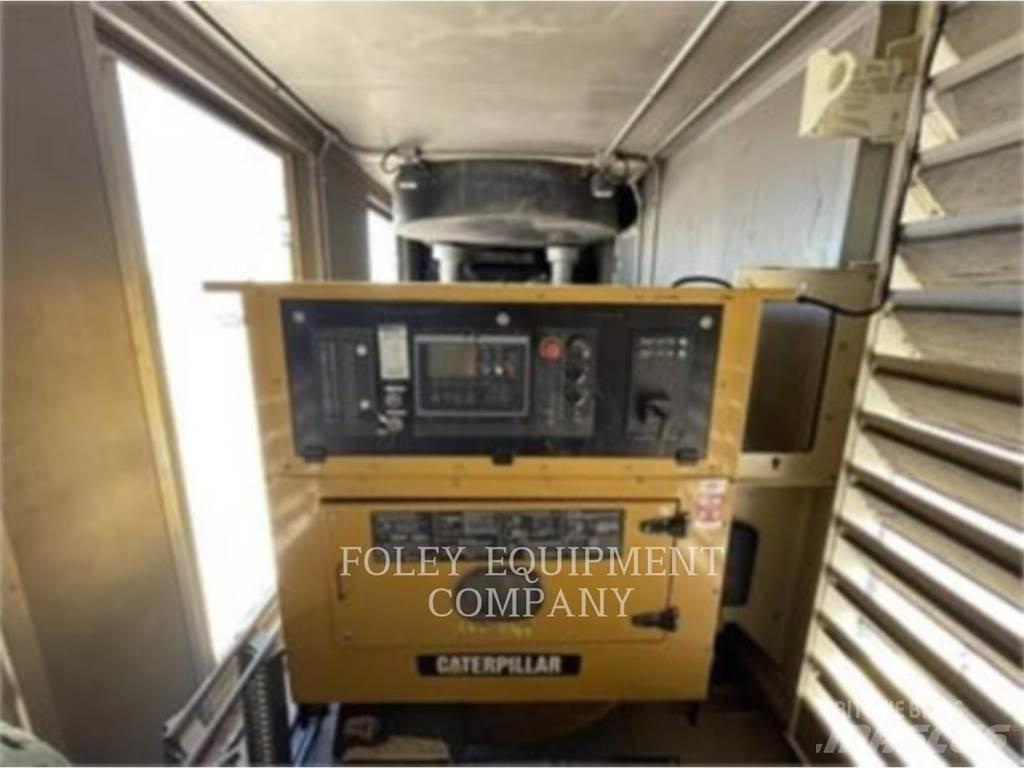 CAT XQ800 Drugi agregati