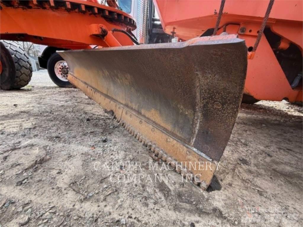 Champion 740A Grederji