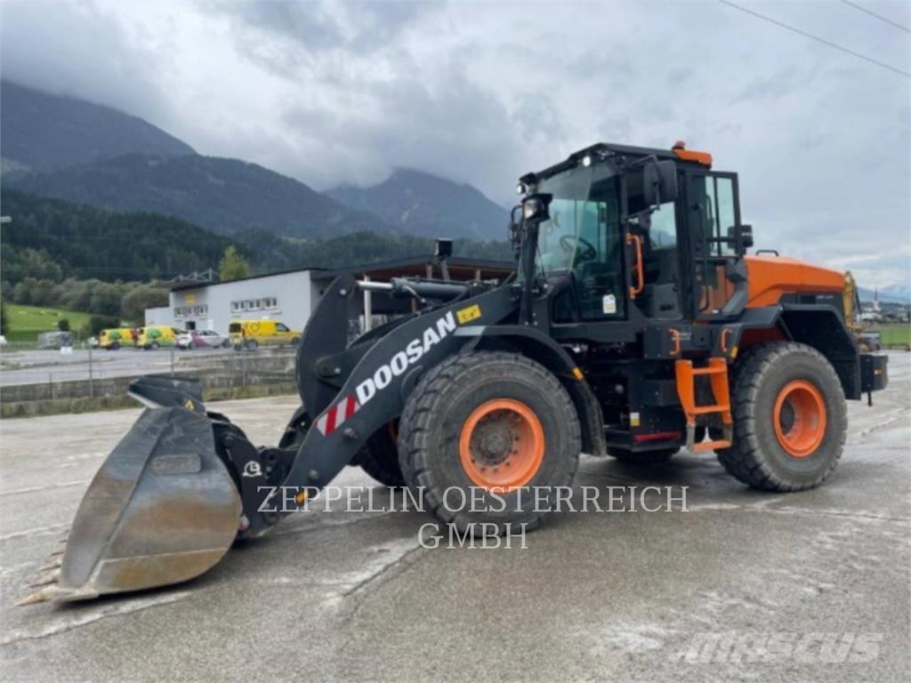 Doosan DL250-7 Kolesni nakladalci