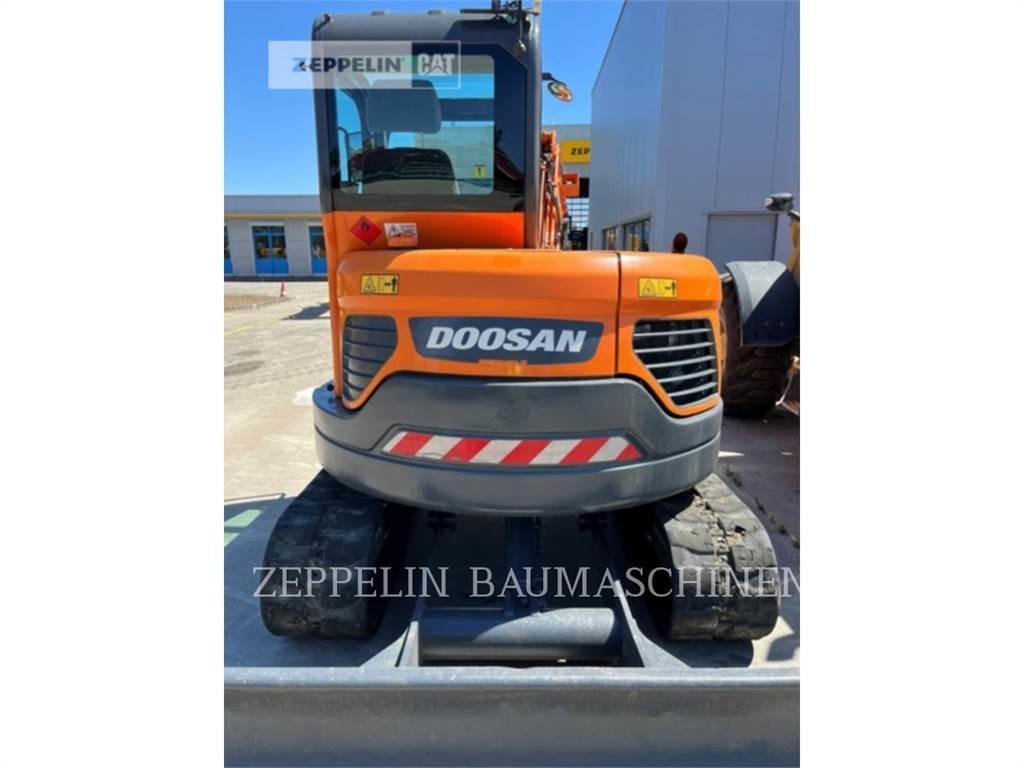 Doosan DX63-3 Bagri goseničarji