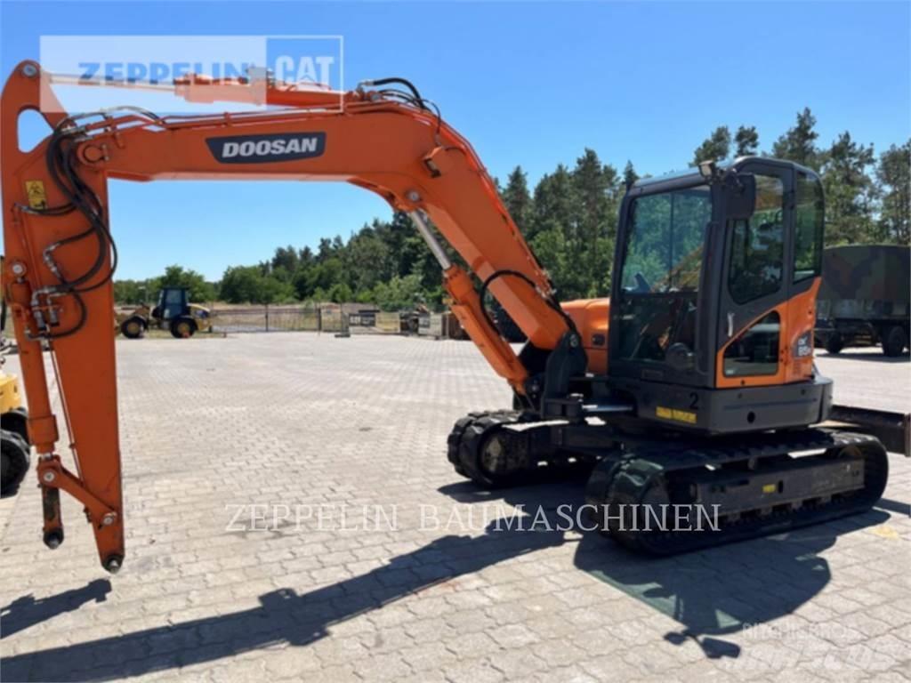 Doosan DX85R-3 Bagri goseničarji